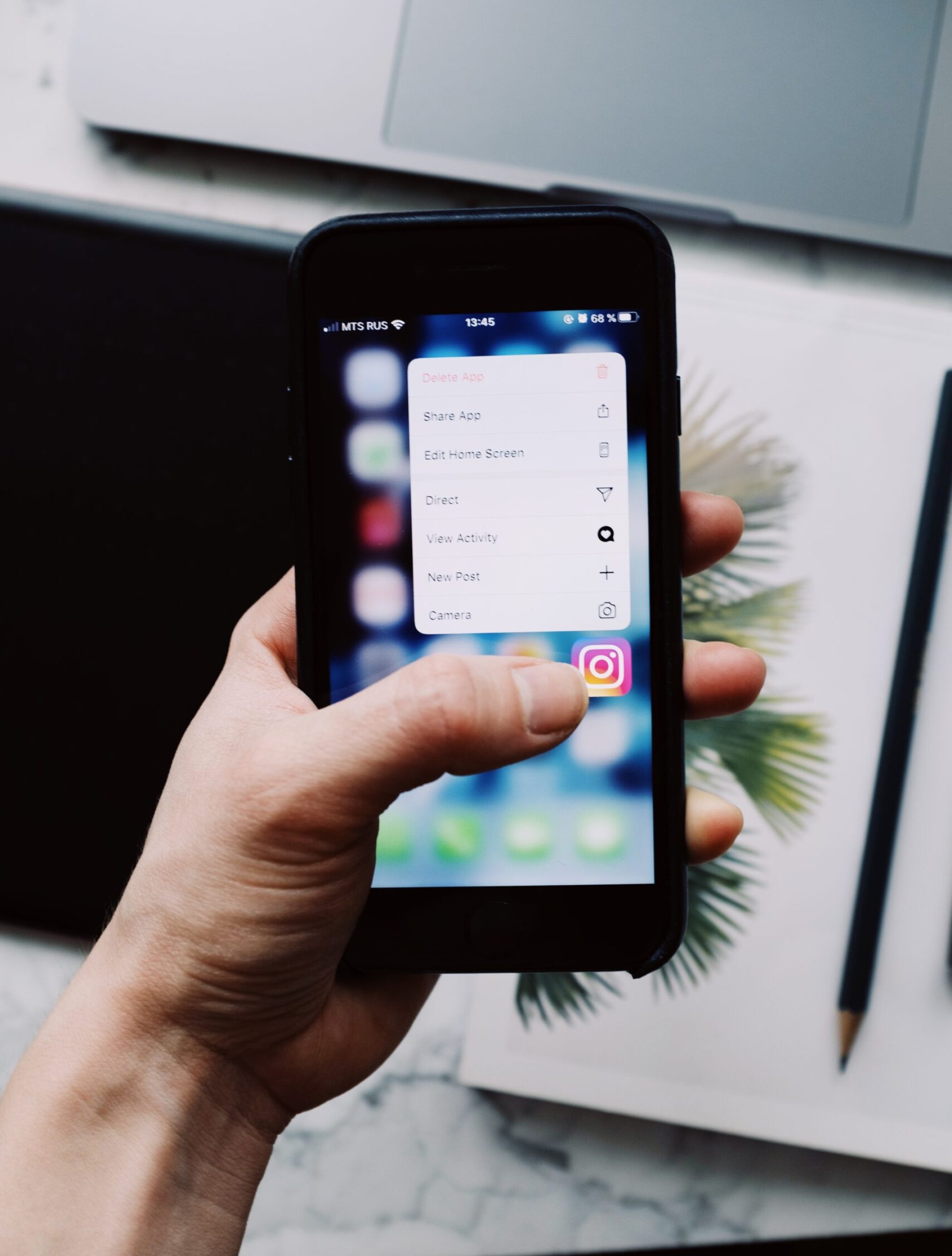 pexels-ready-made-3850216